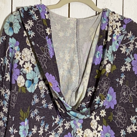 It’s Our Time Cardigan with Hoodie - Picture 5 of 7